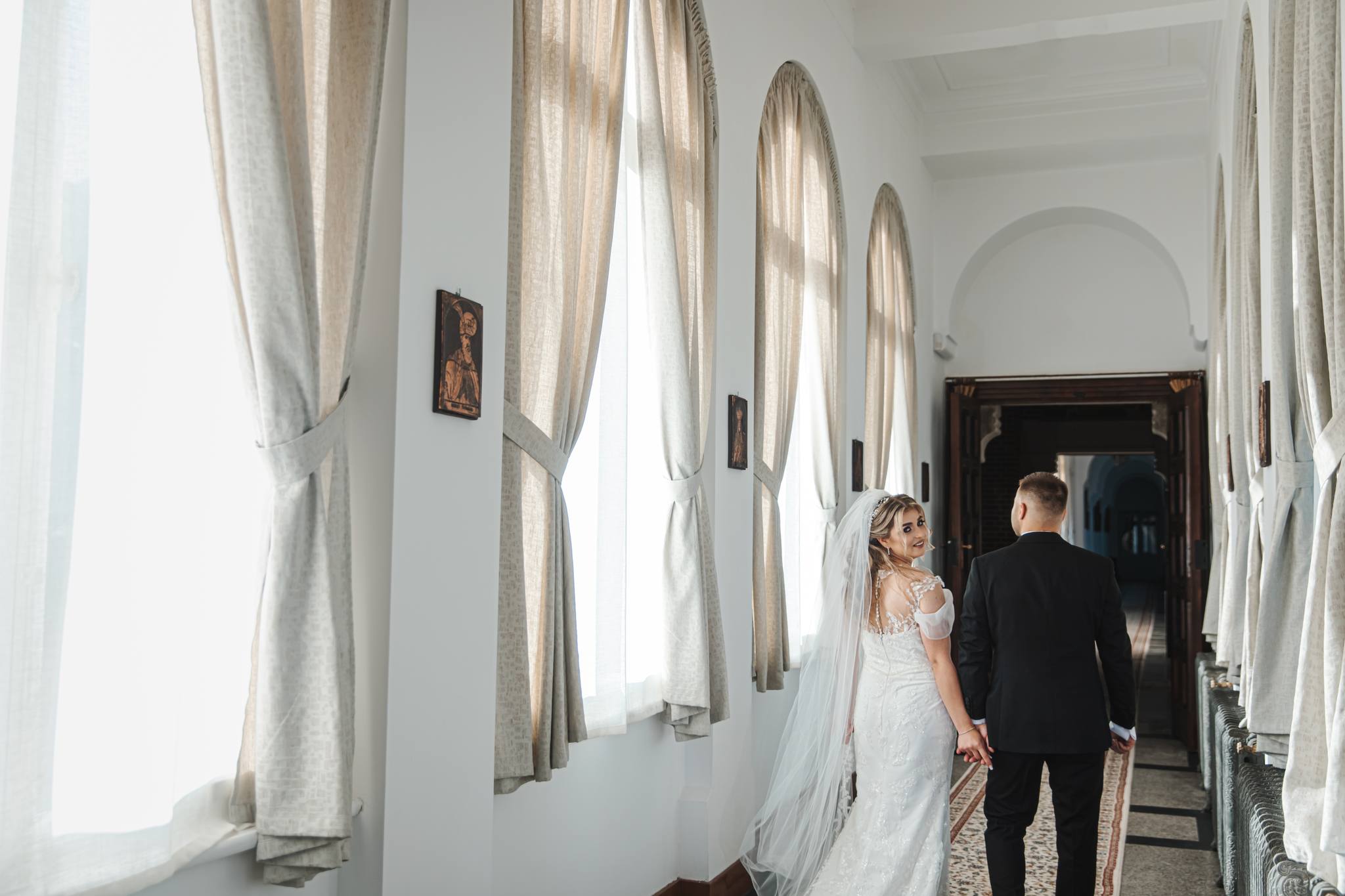 Testimonial pareri de la clienti din ziua nuntii lor - Gratiela prezinta pe Ema si Gabriel Voicu ca cea mai buna alegere ca fotogafi din Pitesti